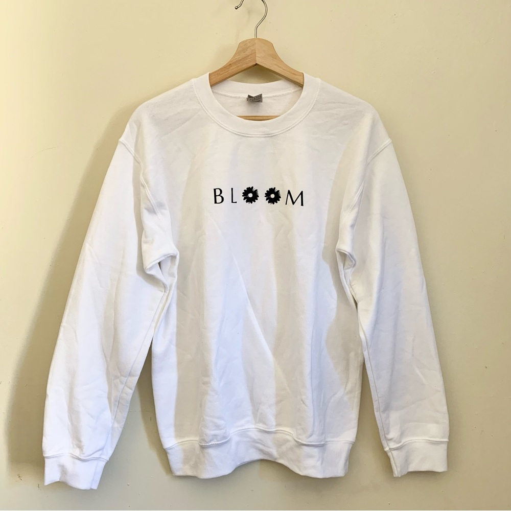 Bloom White Custom Sweatshirt US Small